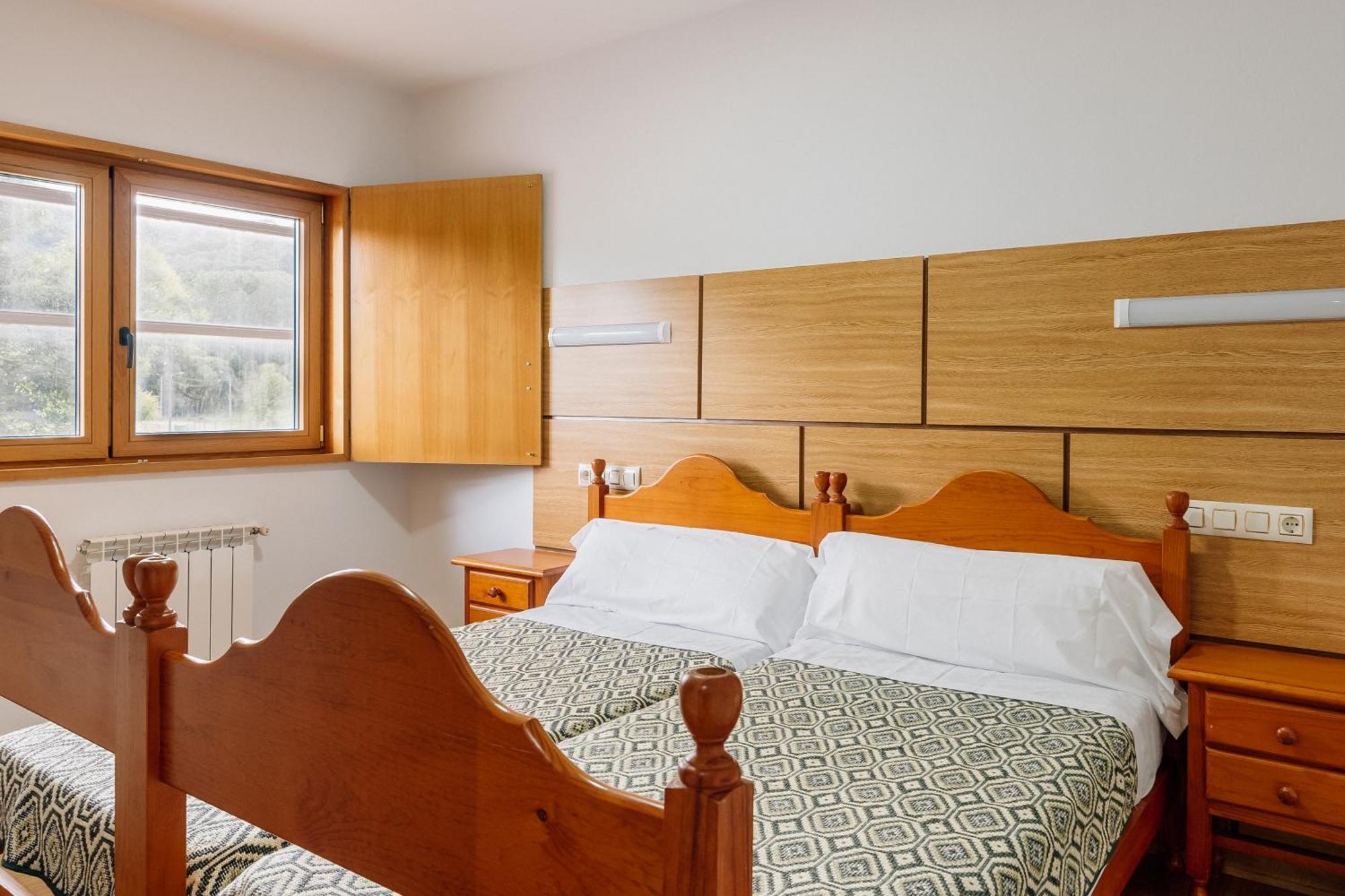 Vila Vilarino Albergue Hotel & Restaurante 오렌세 외부 사진
